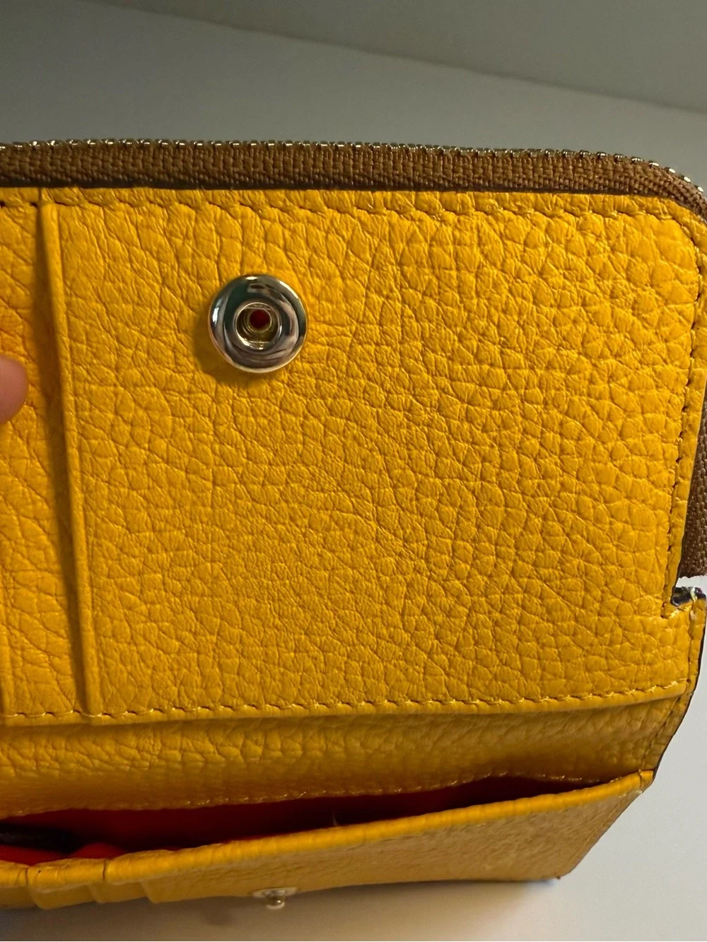 Dooney & Bourke Pebble Grain Zip Credit Card Wallet 12 in Dandelion Yellow NWOT